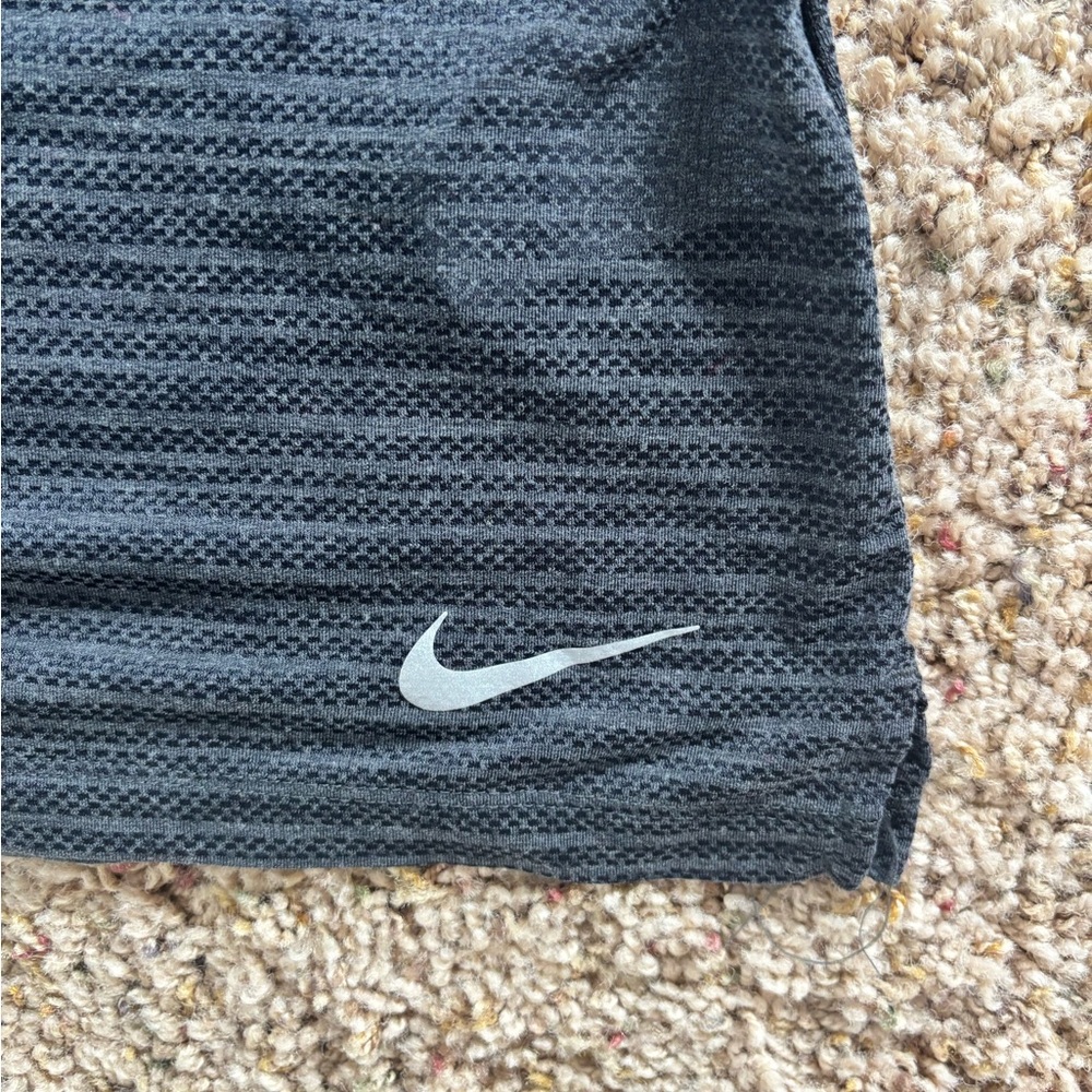 Nike Running Dri-FIT Women's Tank Top - Picture 7 of 8